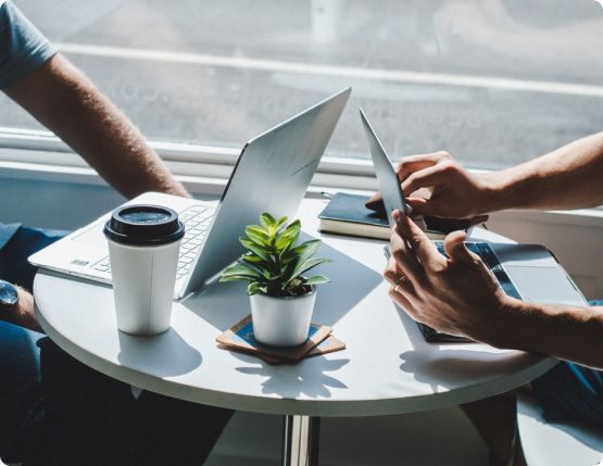 Conéctate con GERIATRICOS.NET para saber como trabajamos.